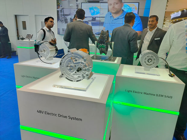 自動車業界、生産停止を警戒中国レアアース規制で部品調達困難