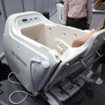 進む高齢化、介護に関心ヘルスケア見本市、先進技術に商機