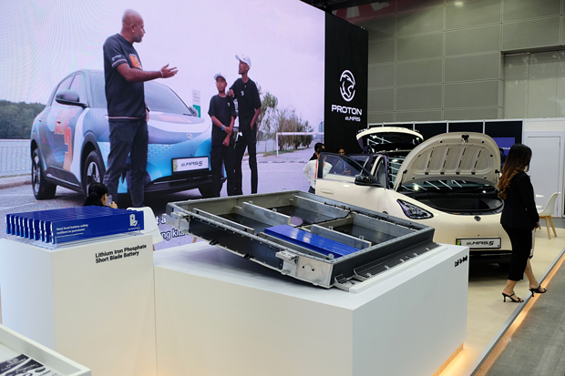 自動車部品と最新技術が集結初のＢｔｏＢ展示会、350社出展