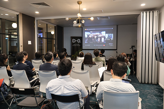 ＪＴとリバネス、起業家支援で初の発表会