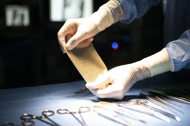 帝人、医療機器の販売検討で地場と業務提携